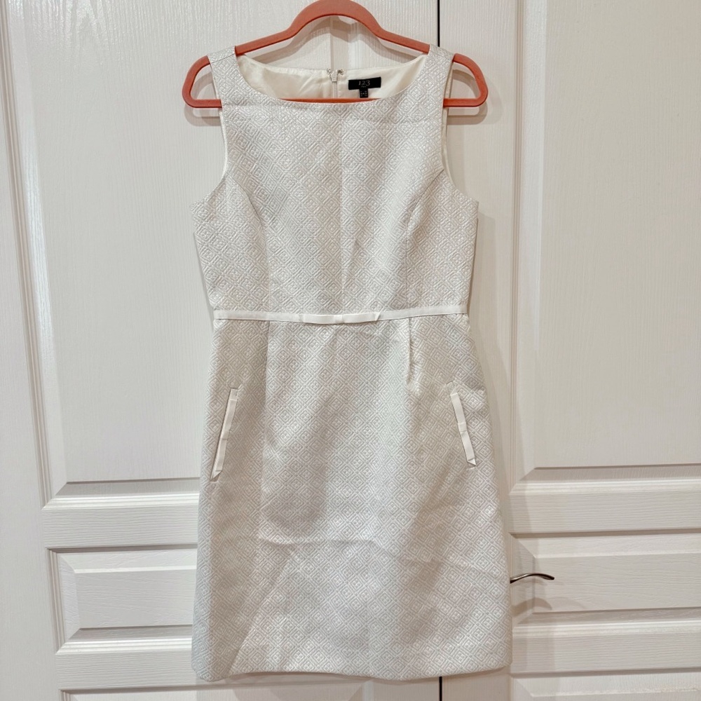 123 Paris White Bow Mini Dress